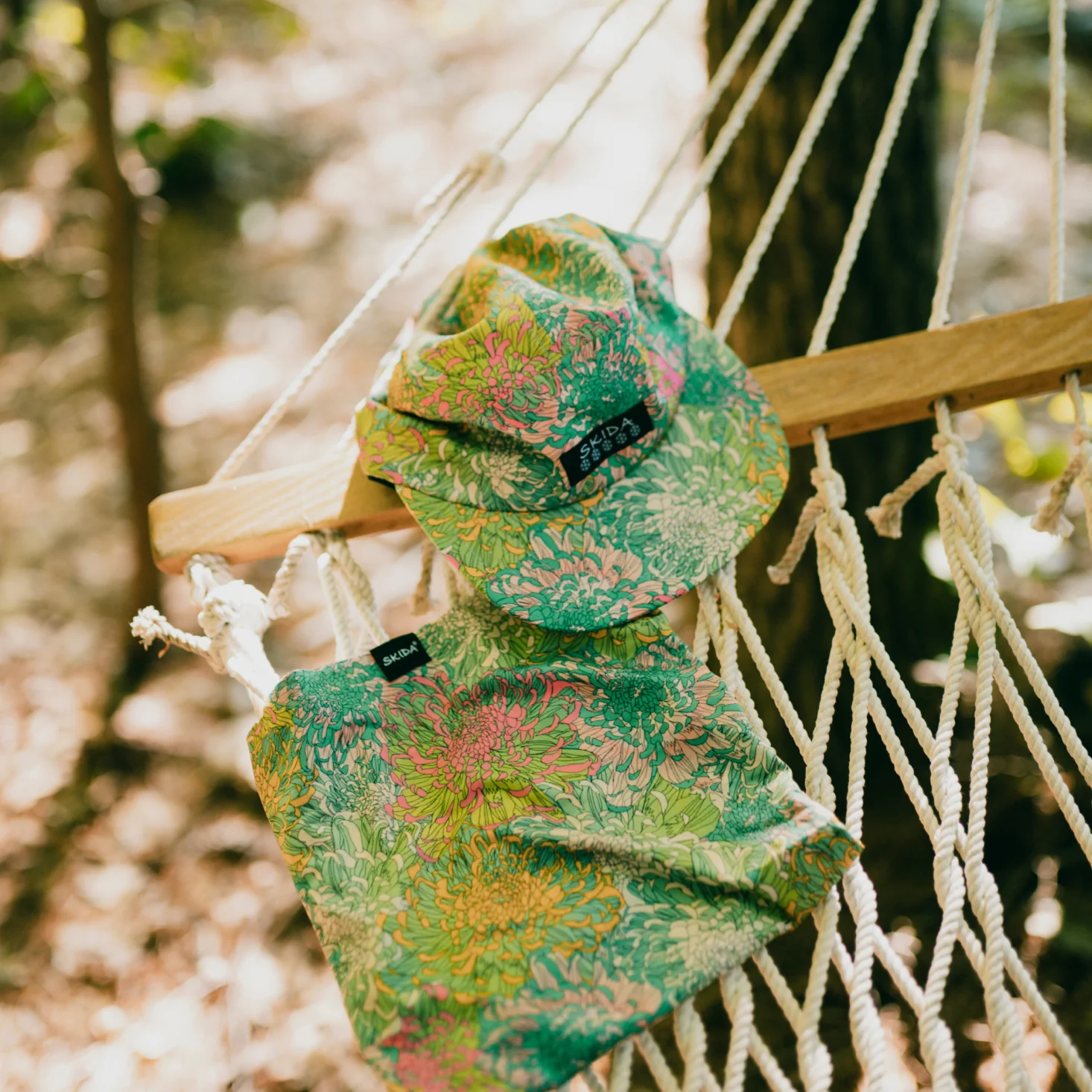 Persephone | Sun Tour Lightweight Neck Gaiter - Image 4