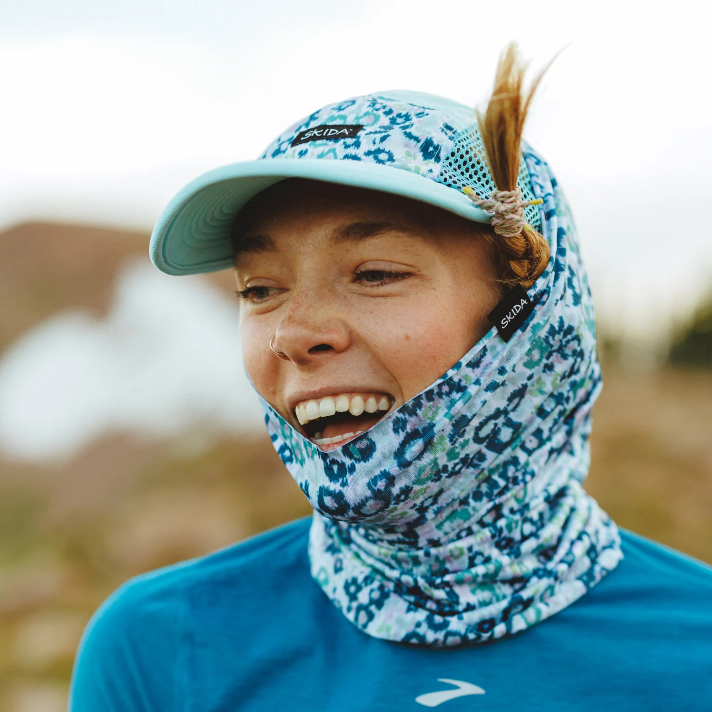 Snow Cat | Sun Tour Lightweight Neck Gaiter - Image 2