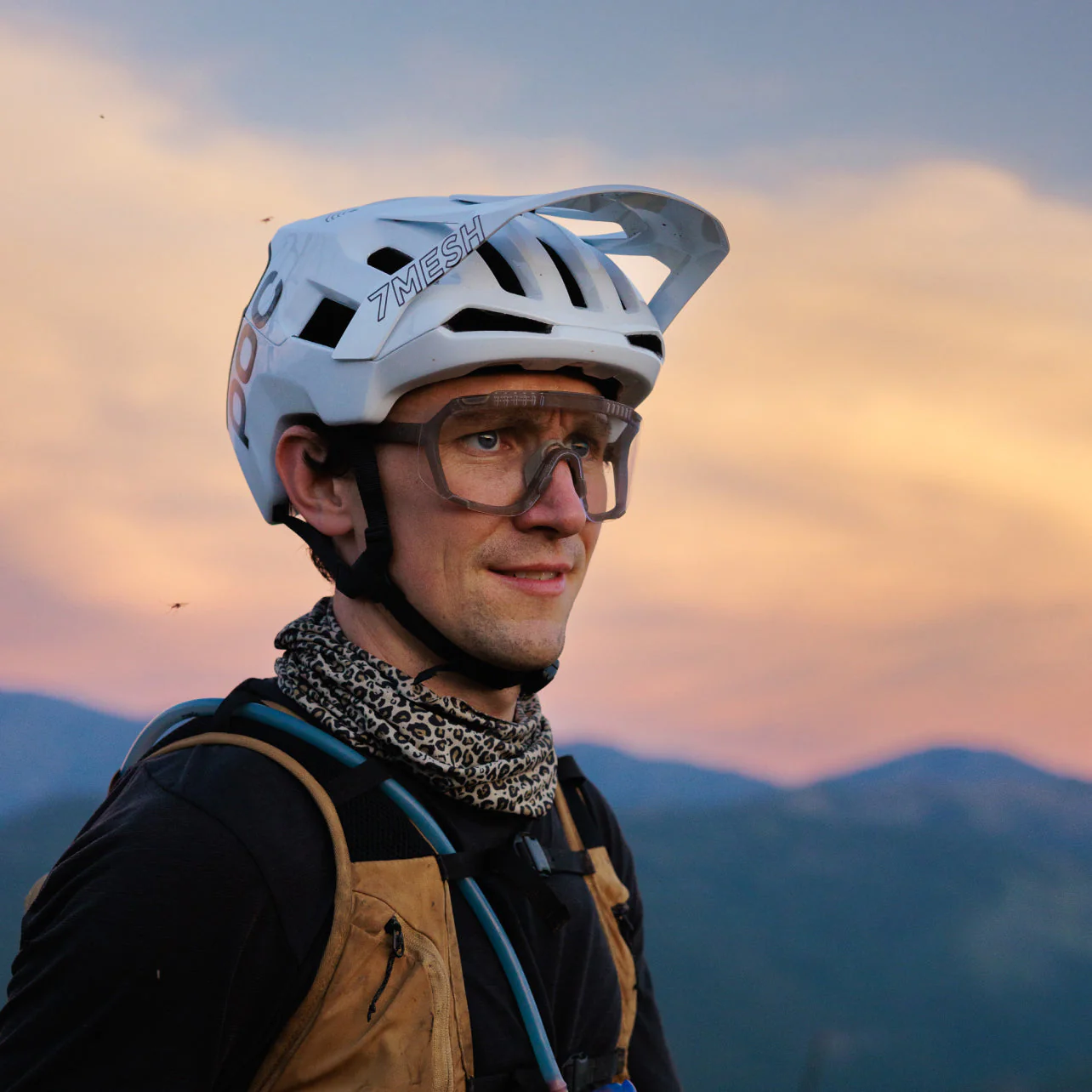 Wild Thing | Sun Tour Lightweight Neck Gaiter - Image 2